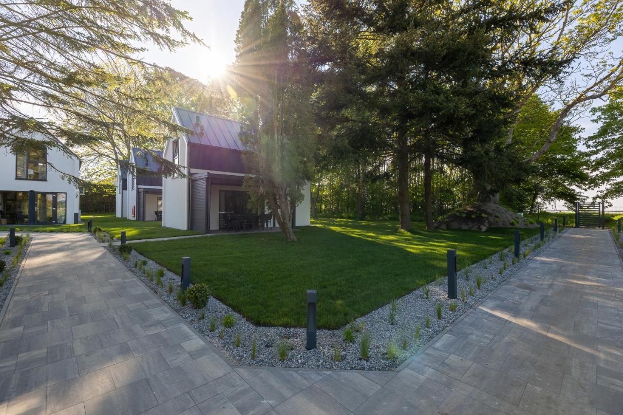 Domki Villa Hoff Resort Trzęsacz Exteriör bild