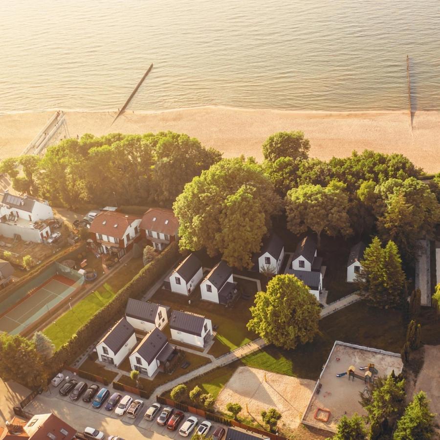 Domki Villa Hoff Resort Trzęsacz Exteriör bild