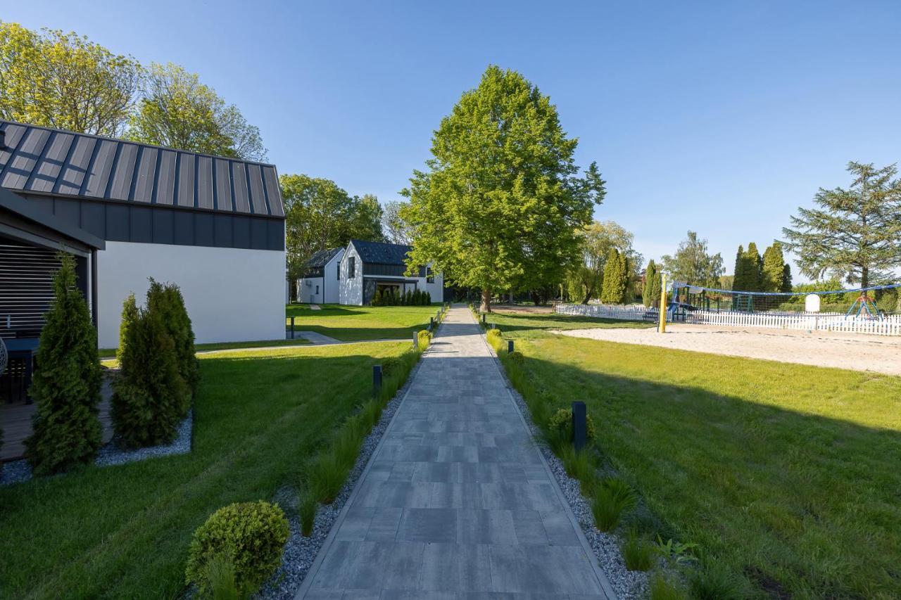 Domki Villa Hoff Resort Trzęsacz Exteriör bild